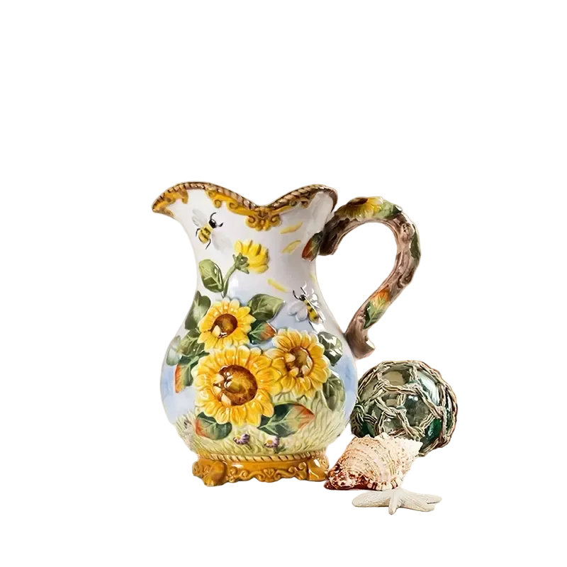 Wazon dekoracyjny z trójwymiarowymi wzorami