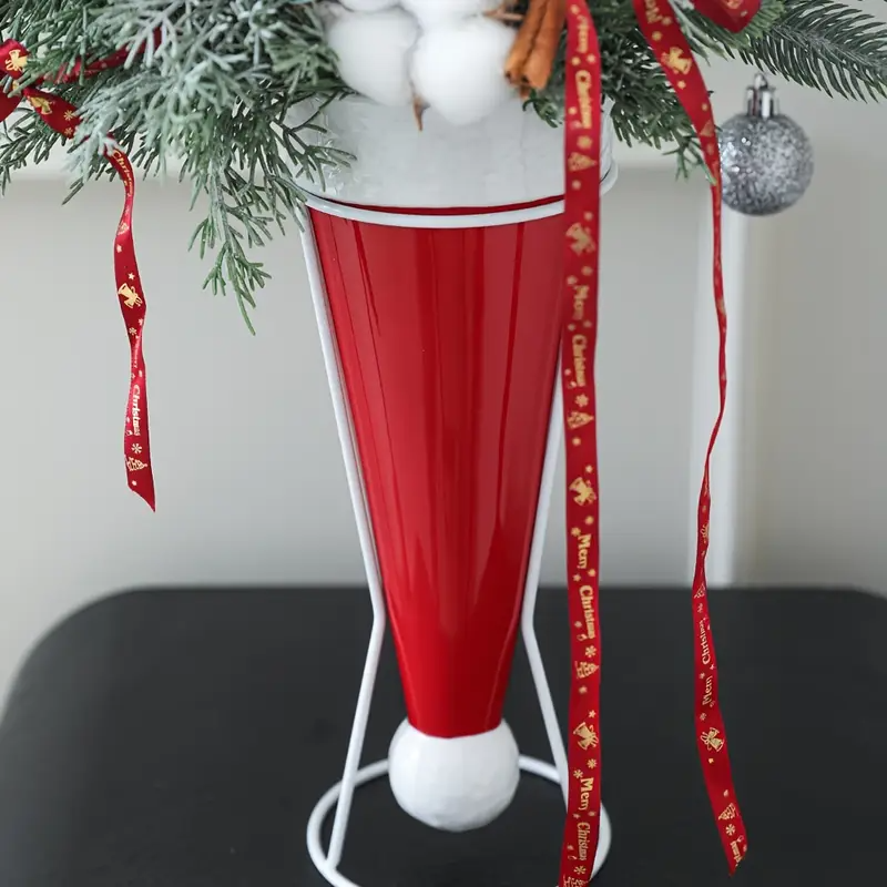 Wazon stożkowy ze stojakiem z drutu